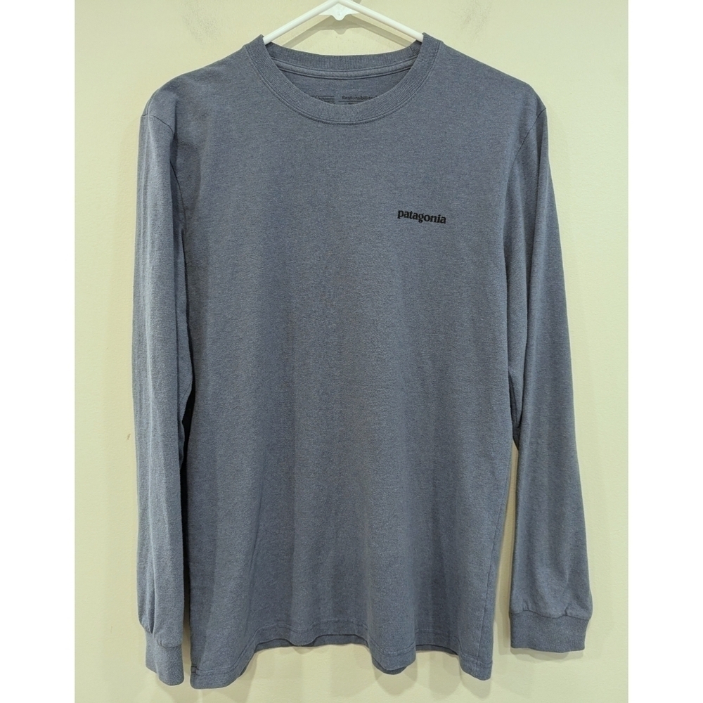 Patagonia Long Sleeve Blue Crewneck T-Shirt Buffalo Graphic Size Small
